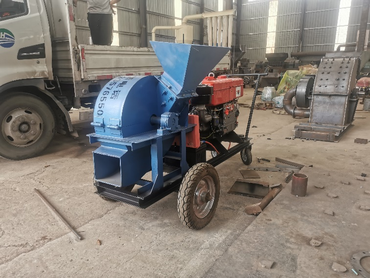 Wood Chip Crusher industrial equipment view