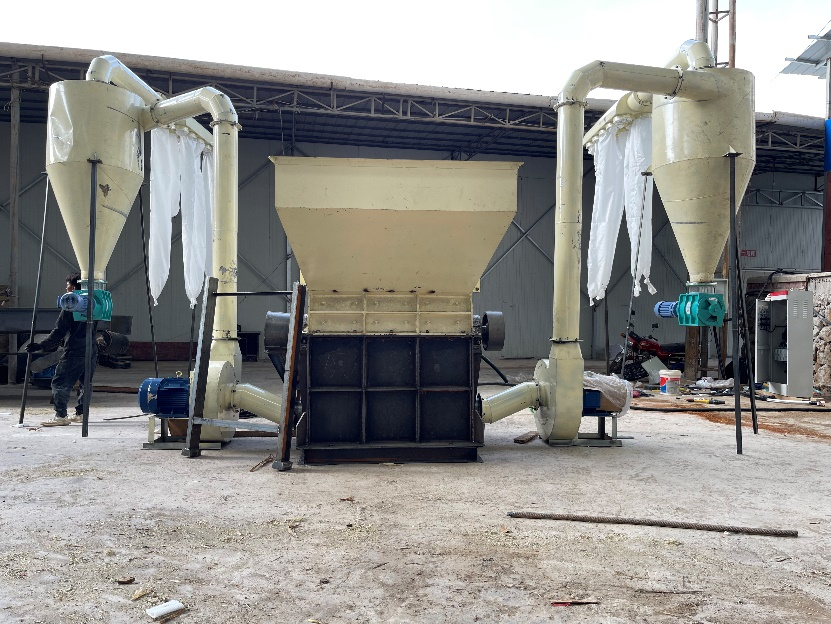 Wood Pulverizer industrial equipment view